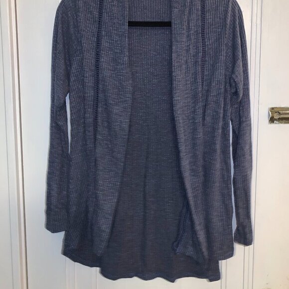 Cardigan by cure - Picture 3 of 3